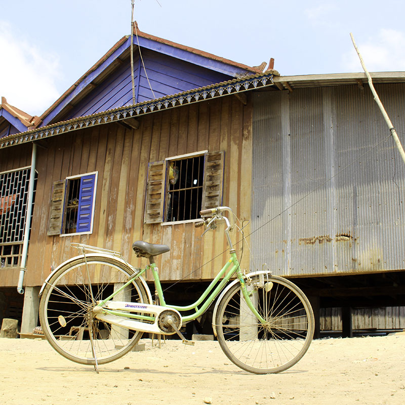 Cambodge velo maison village - Apogée voyages
